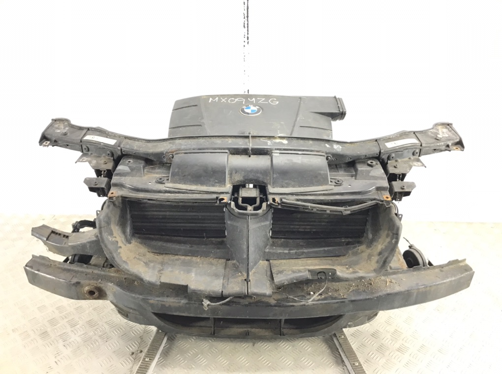 Панель передняя (телевизор) для BMW 3 E90/E91/E92/E93, 2009 г. 2.0 TD дизель б/у