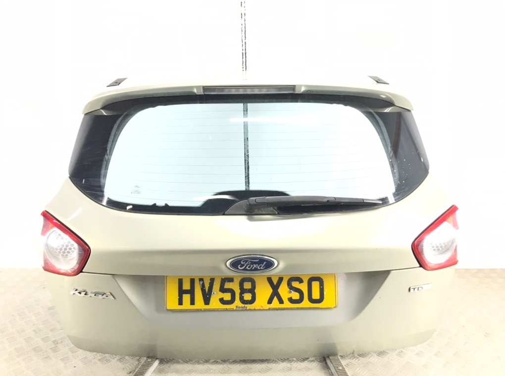 Крышка багажника для Ford Kuga, 2008 г. 2.0 TDCi дизель б/у