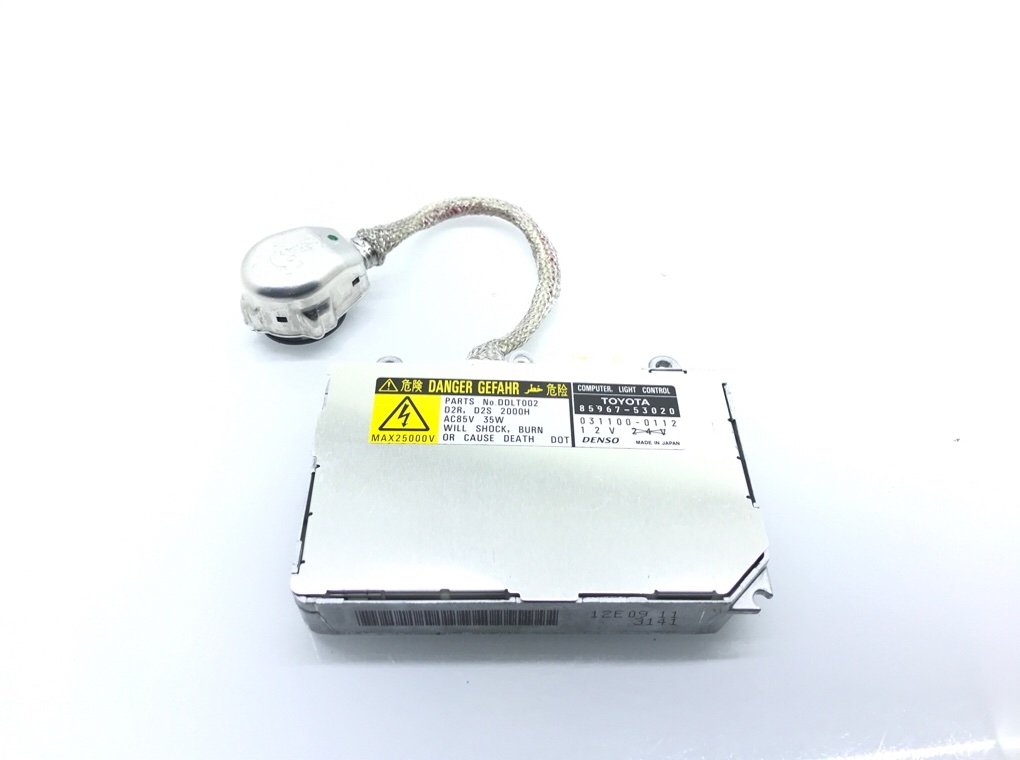 Блок розжига ксенона для Lexus IS, 2004 г. 2.0 i бензин б/у