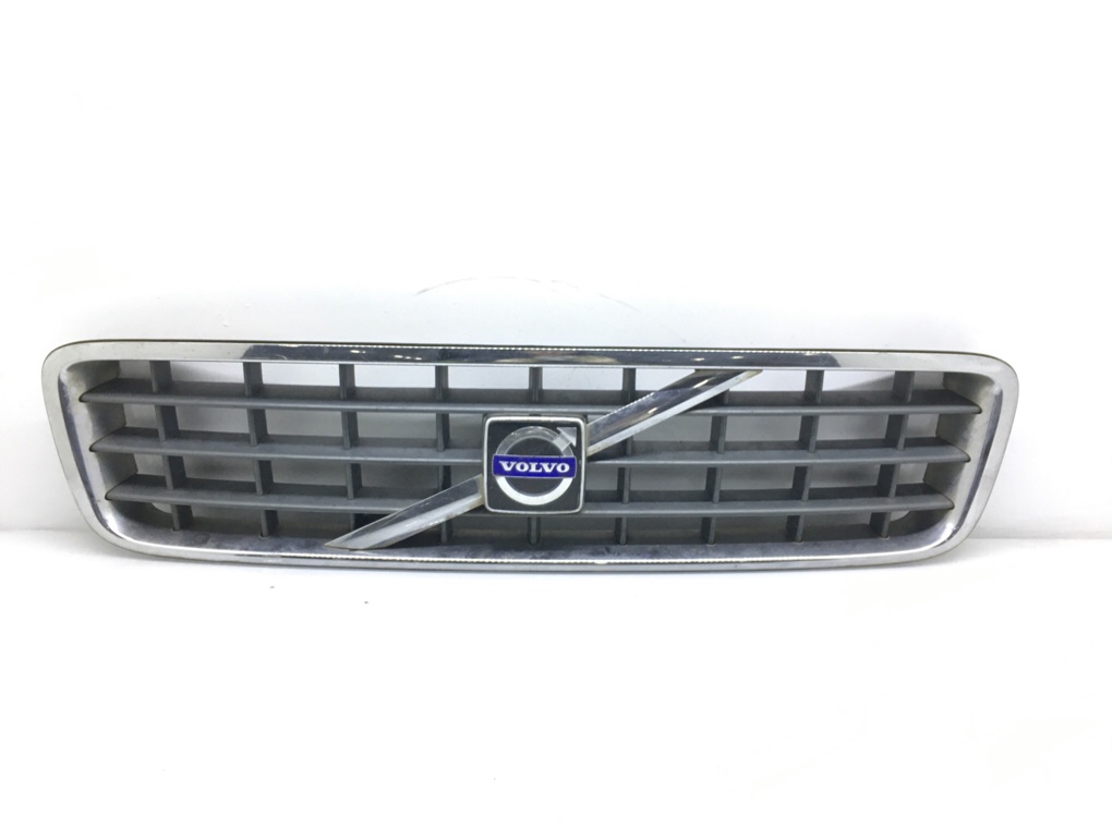 Решетка радиатора для Volvo XC90, 2009 г. 2.4 TD дизель б/у