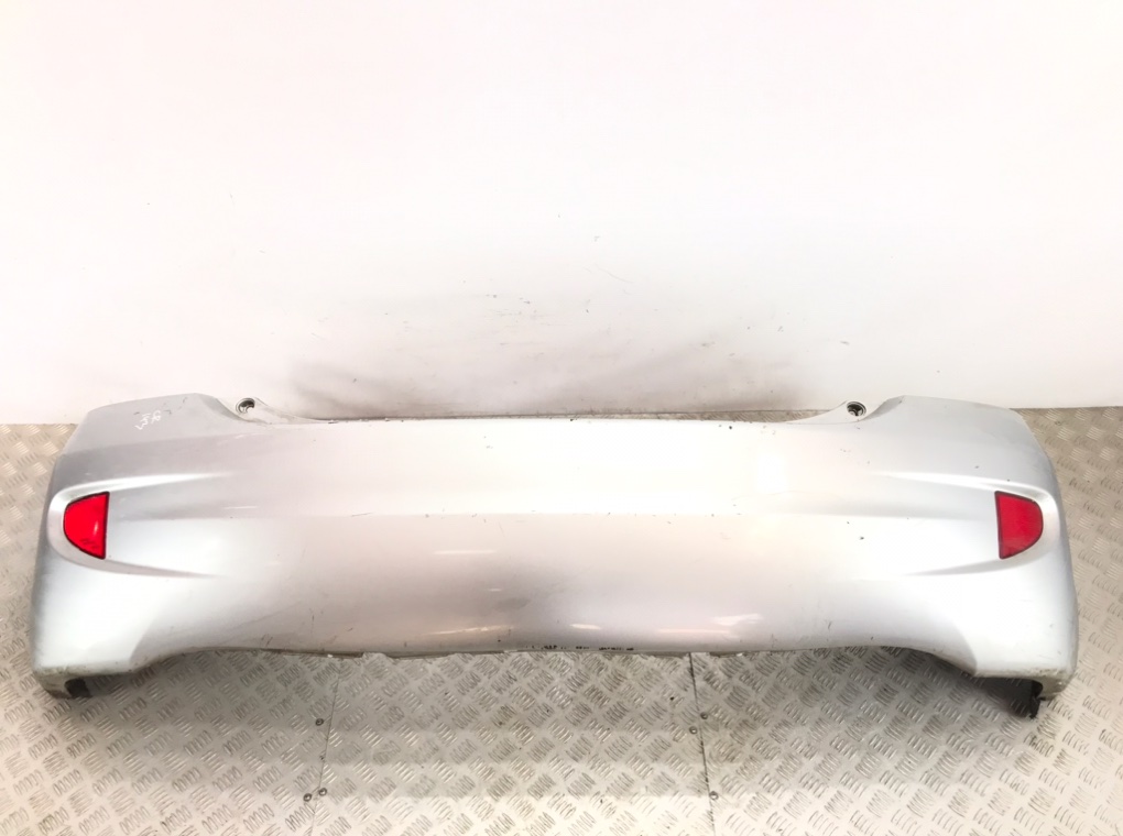 Бампер задний для Honda Civic, 2005 г. 2.0 i бензин б/у