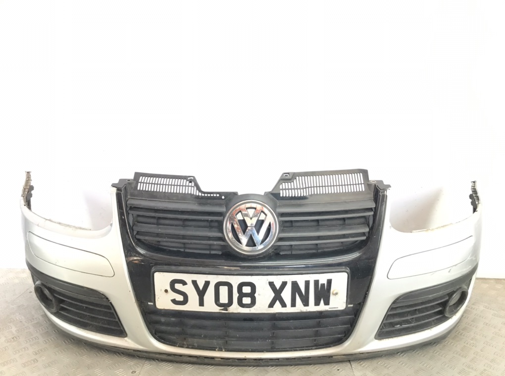 Бампер передний для Volkswagen Golf, 2008 г. 2.0 TDi дизель б/у