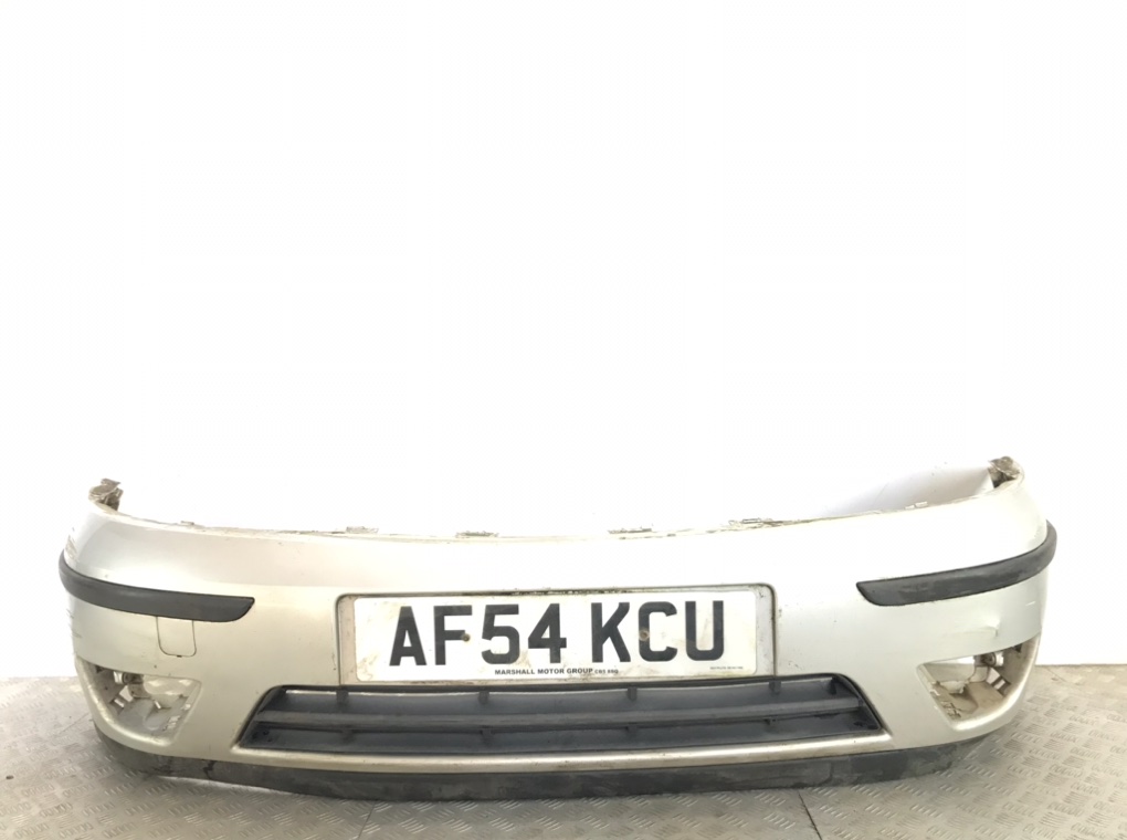 Бампер передний для Ford Focus, 2004 г. 1.8 TDCi дизель б/у