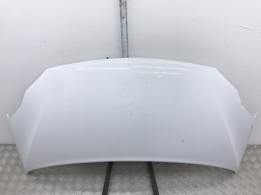 Капот для Opel Adam, 2013 г. 1.4 i бензин б/у