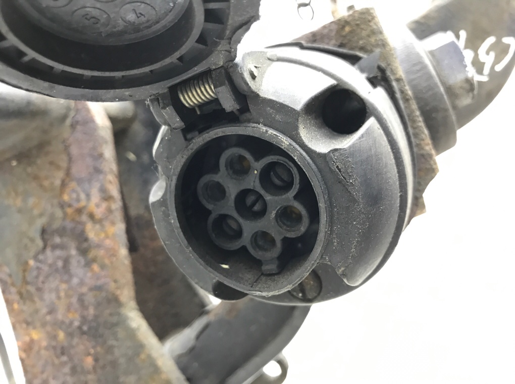 Прицепное устройство (фаркоп) для Seat Toledo, 2006 г. 1.9 TDi дизель б/у — фото 6