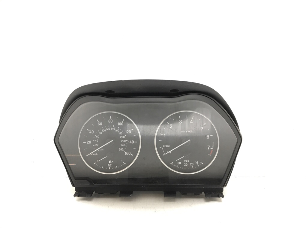 Щиток приборов (приборная панель) для BMW 1 F20/F21, 2015 г. 1.5 i бензин б/у