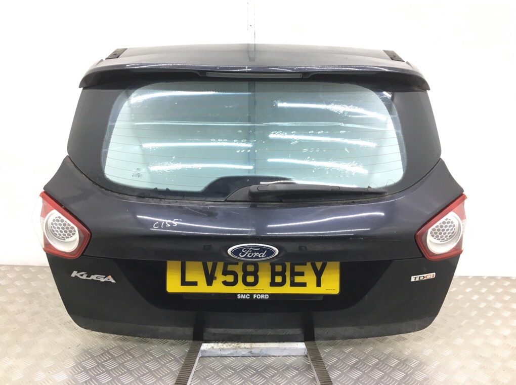 Крышка багажника для Ford Kuga, 2008 г. 2.0 TDCi дизель б/у