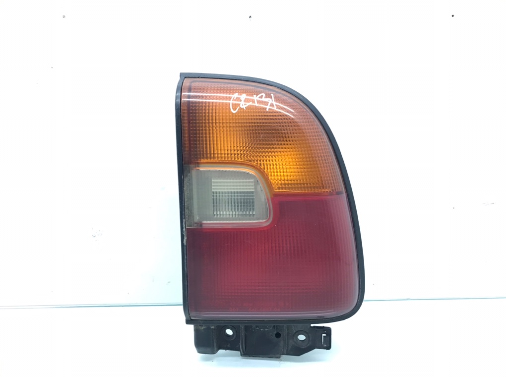 Фонарь задний правый для Toyota RAV4, 1996 г. 2.0 i бензин б/у