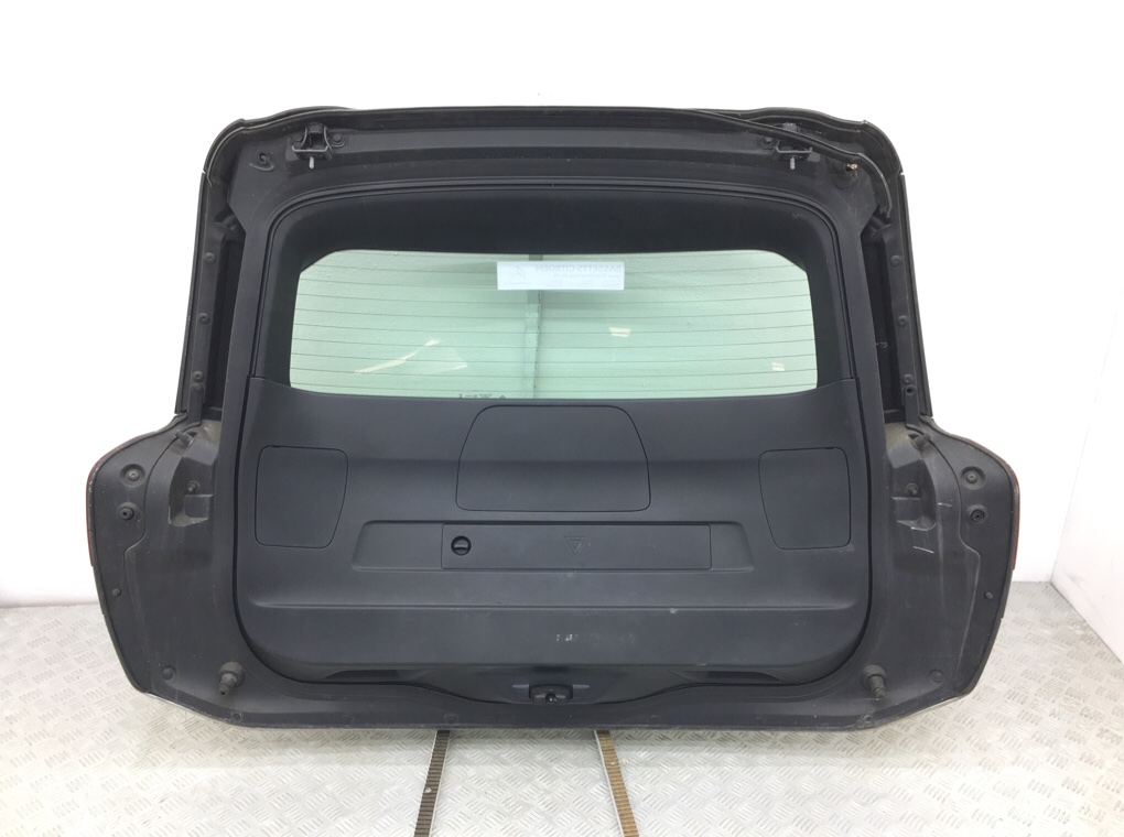 Крышка багажника для Citroen C4 Grand Picasso, 2014 г. 1.6 HDI дизель б/у — фото 3