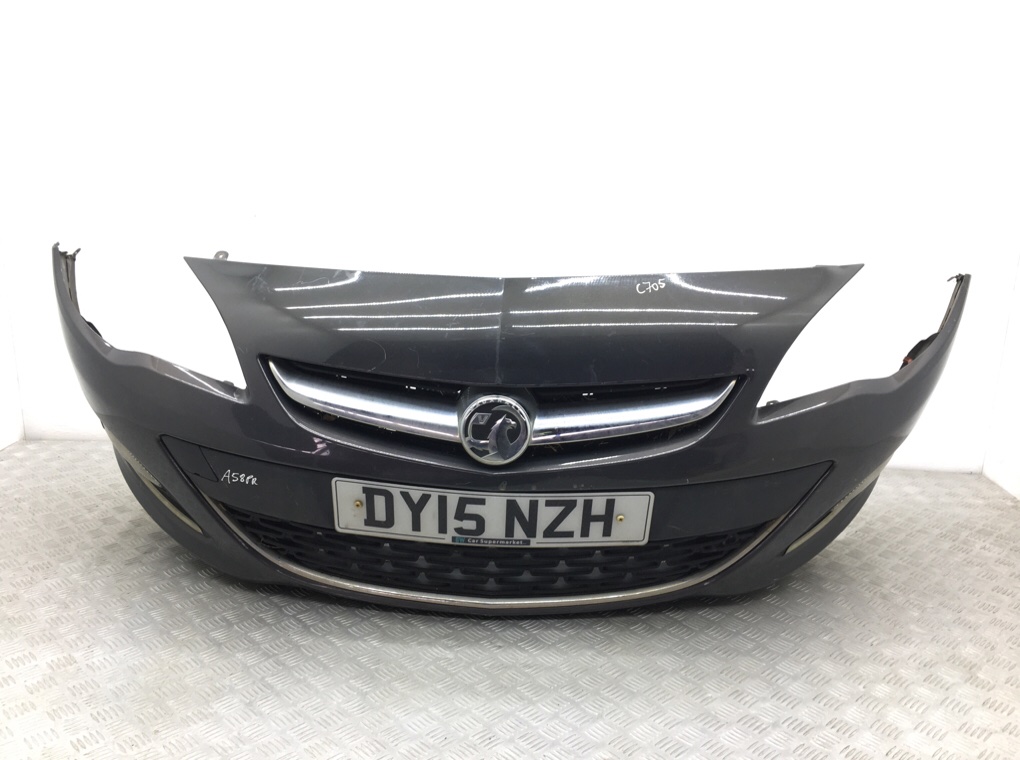 Бампер передний для Opel Astra, 2015 г. 1.4 i бензин б/у