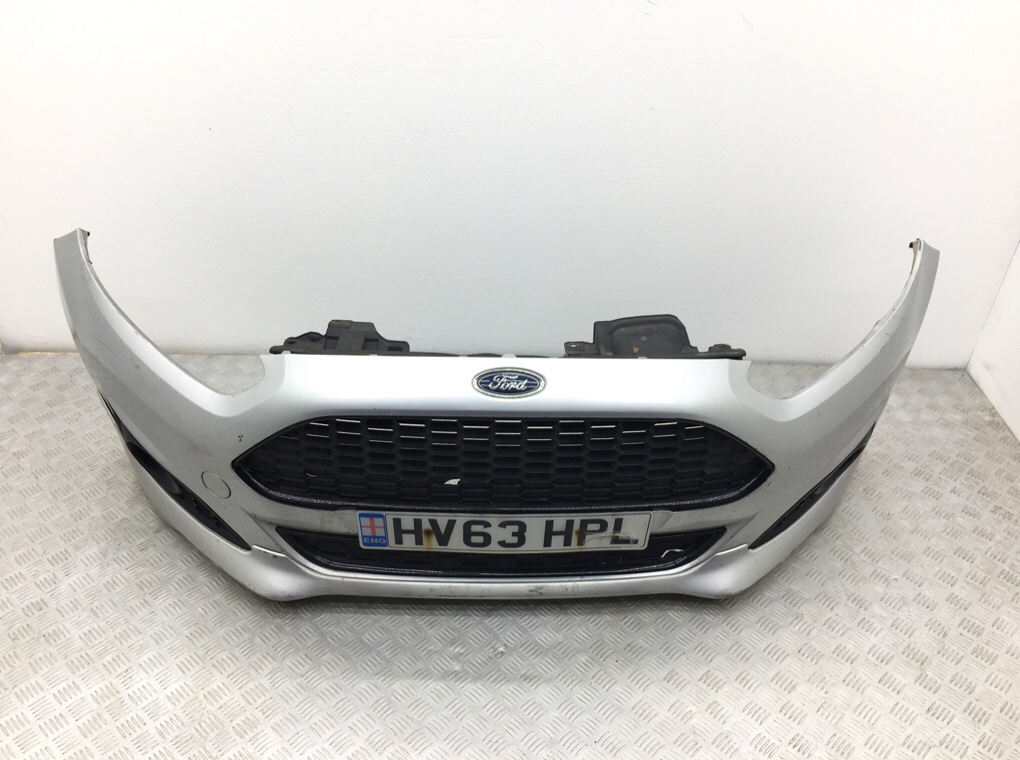 Бампер передний для Ford Fiesta, 2013 г. 1.6 TDCi дизель б/у — фото 2