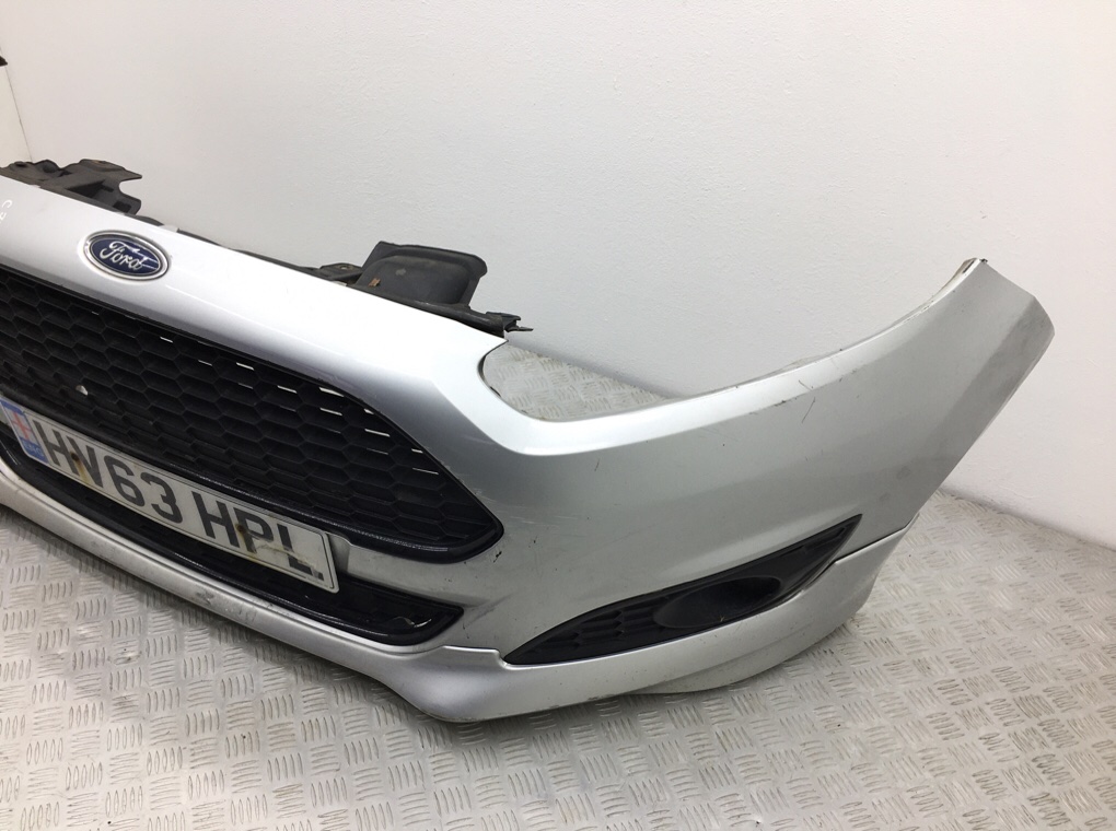 Бампер передний для Ford Fiesta, 2013 г. 1.6 TDCi дизель б/у — фото 4