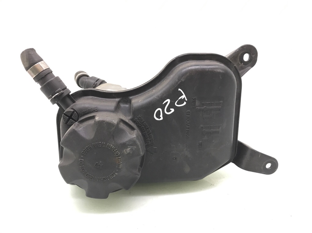 Бачок расширительный для BMW 1 E87/E81/E82/E88, 2006 г. 2.0 i бензин б/у