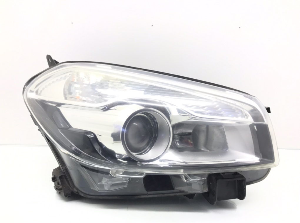Фара правая для Nissan Qashqai, 2010 г. 1.5 DCi дизель б/у