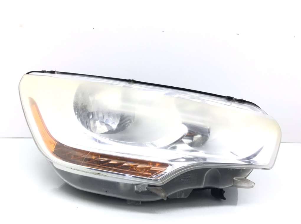 Фара правая для Citroen C4, 2012 г. 1.6 i бензин б/у