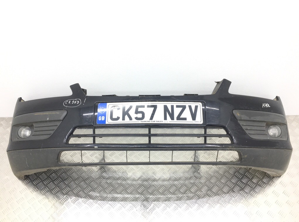 Бампер передний для Ford Focus, 2007 г. 1.6 i бензин б/у