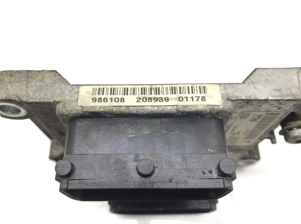 Блок управления двигателем для Opel Corsa, 2009 г. 1.0 i бензин б/у — фото 4