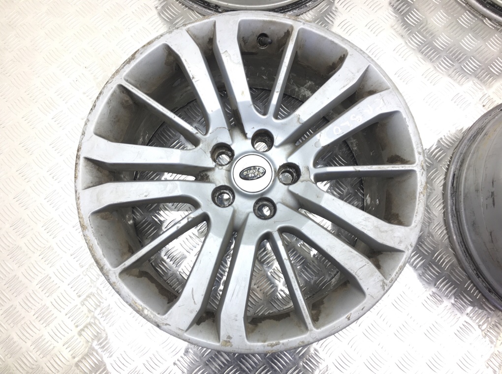Диски литые R20 для Land Rover Range Rover Sport (9.5Jx20 5x120 ET53 DIA72.6) б/у — 4 шт. — фото 4