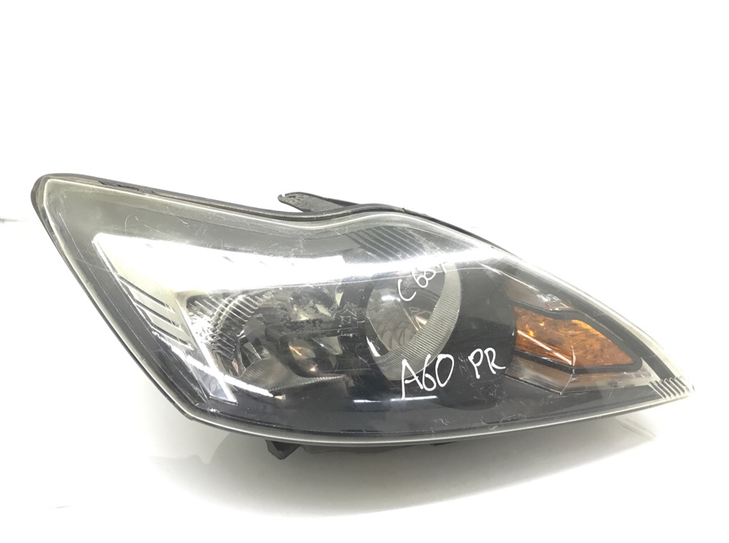 Фара правая для Ford Focus, 2010 г. 1.6 TDCi дизель б/у