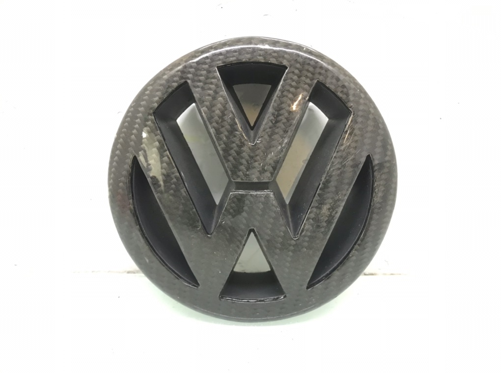 Эмблема для Volkswagen Passat, 2008 г. 1.9 TDi дизель б/у
