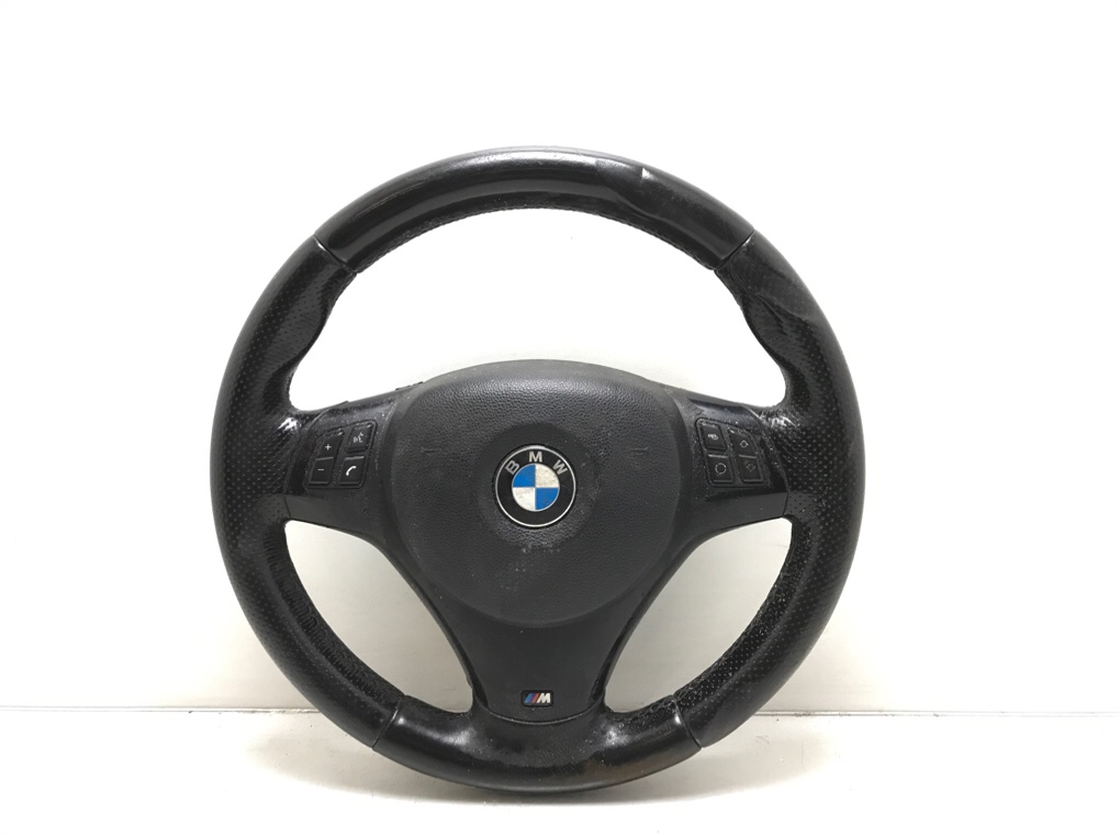Руль для BMW 1 E87/E81/E82/E88, 2009 г. 2.0 TD дизель б/у