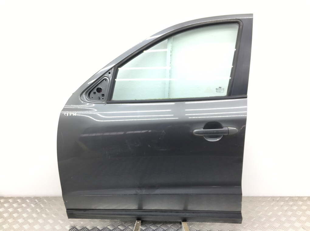 Дверь передняя левая для Hyundai Santa Fe, 2008 г. 2.2 CRDi дизель б/у