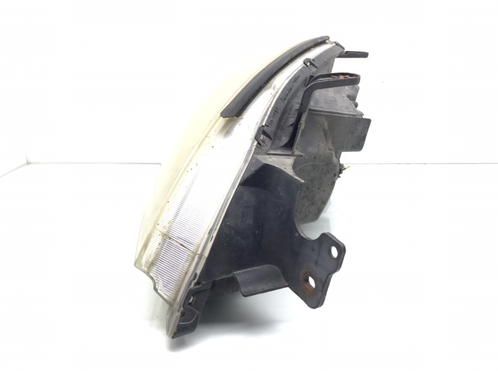 Фара правая для Mitsubishi Lancer, 2006 г. 1.6 i бензин б/у — фото 2