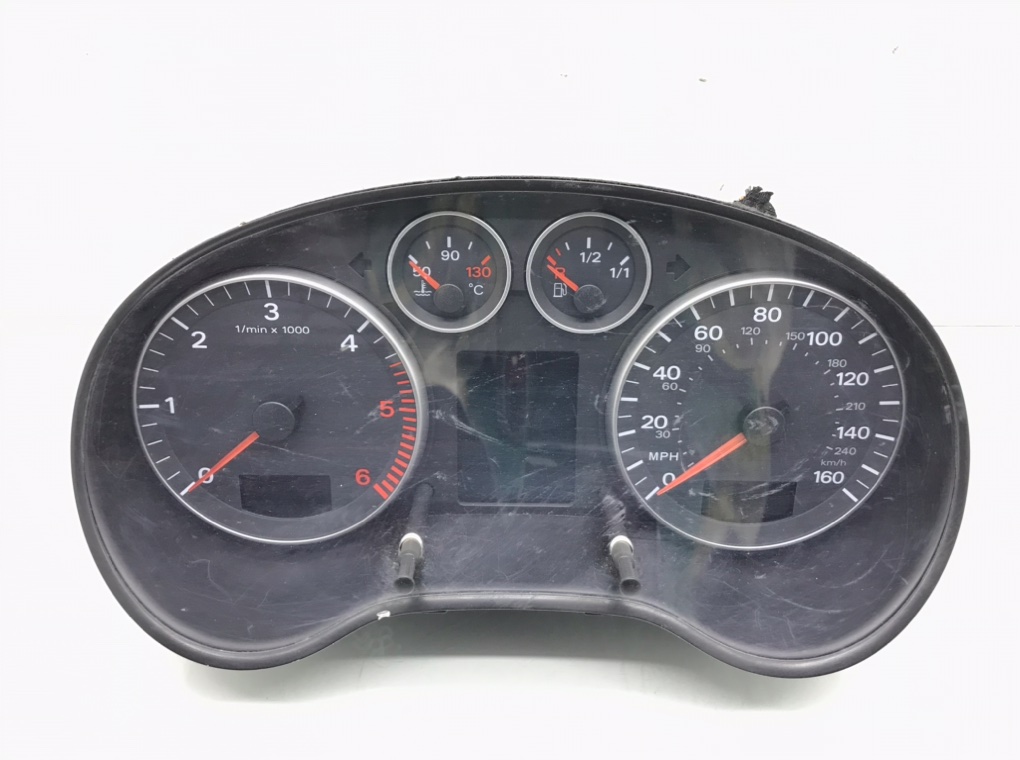 Щиток приборов (приборная панель) для Audi A3, 2006 г. 2.0 TDi дизель б/у