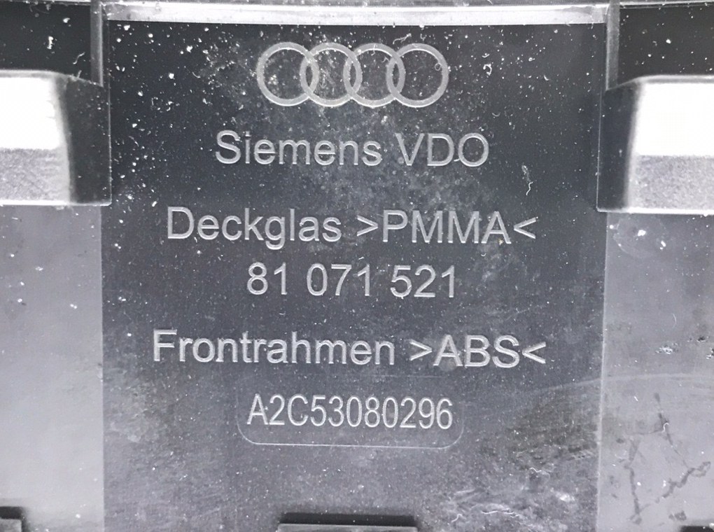 Щиток приборов (приборная панель) для Audi A3, 2006 г. 2.0 TDi дизель б/у — фото 5