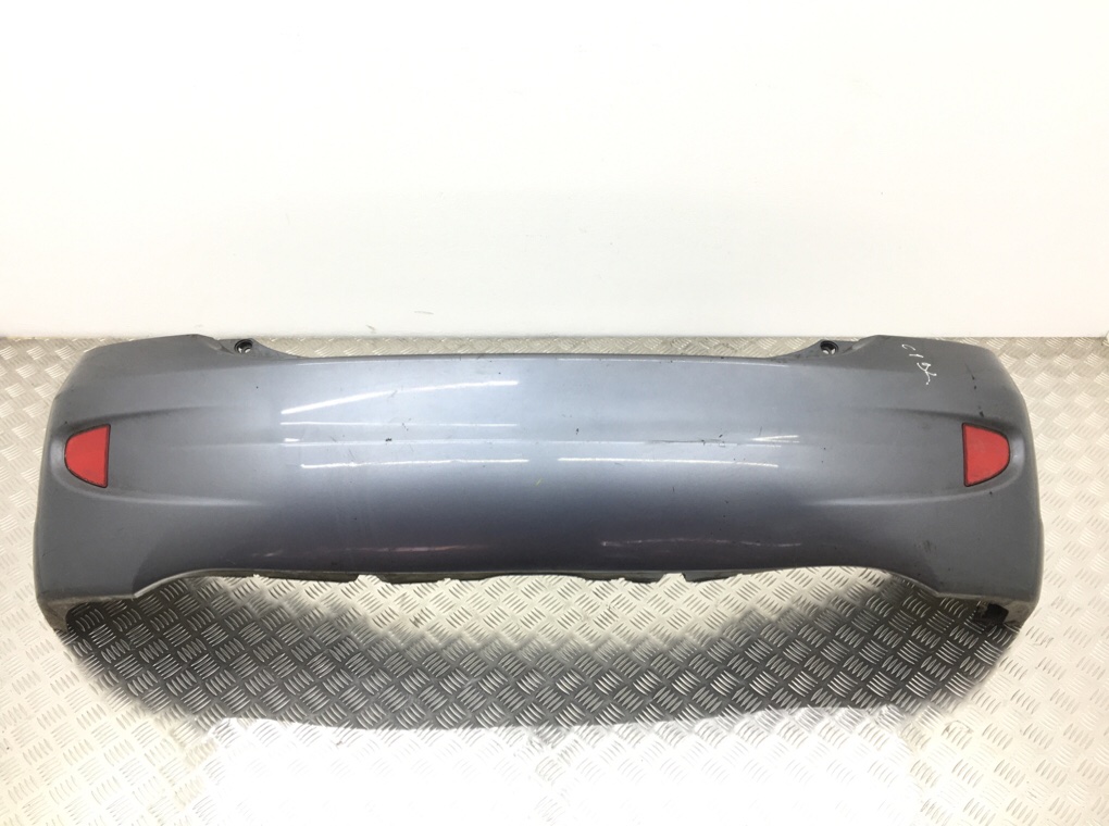 Бампер задний для Honda Civic, 2005 г. 1.7 CTDI дизель б/у