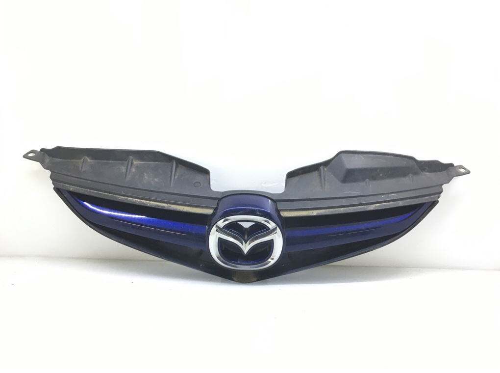 Решетка радиатора для Mazda 5, 2010 г. 2.0 TD дизель б/у
