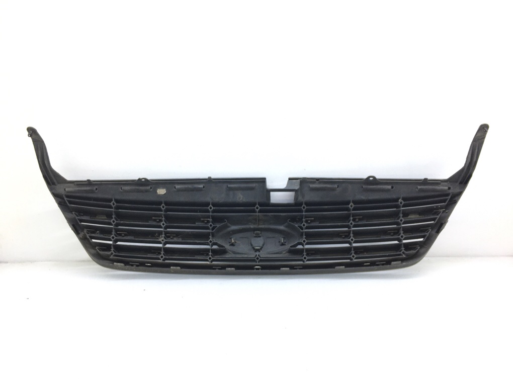 Решетка радиатора для Ford Mondeo, 2010 г. 2.0 TDCi дизель б/у — фото 3