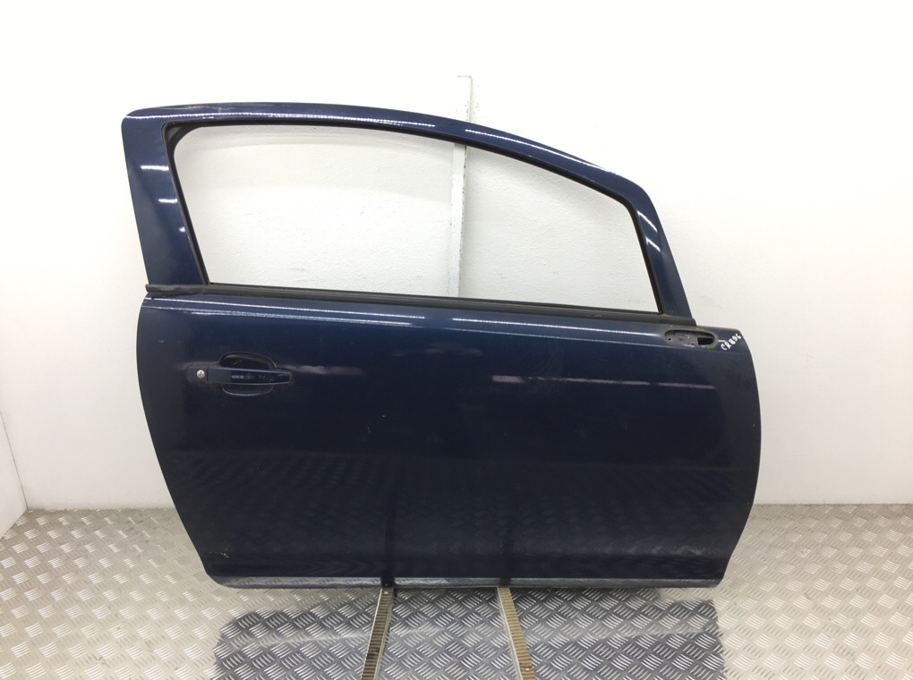 Дверь передняя правая для Opel Corsa, 2013 г. 1.0 i бензин б/у