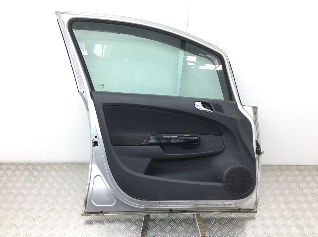 Дверь передняя левая для Opel Corsa, 2008 г. 1.4 i бензин б/у — фото 4