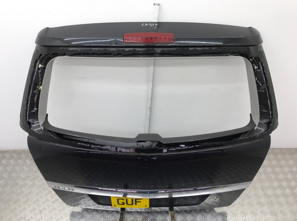 Крышка багажника для Opel Zafira, 2012 г. 1.7 CDTi дизель б/у — фото 2