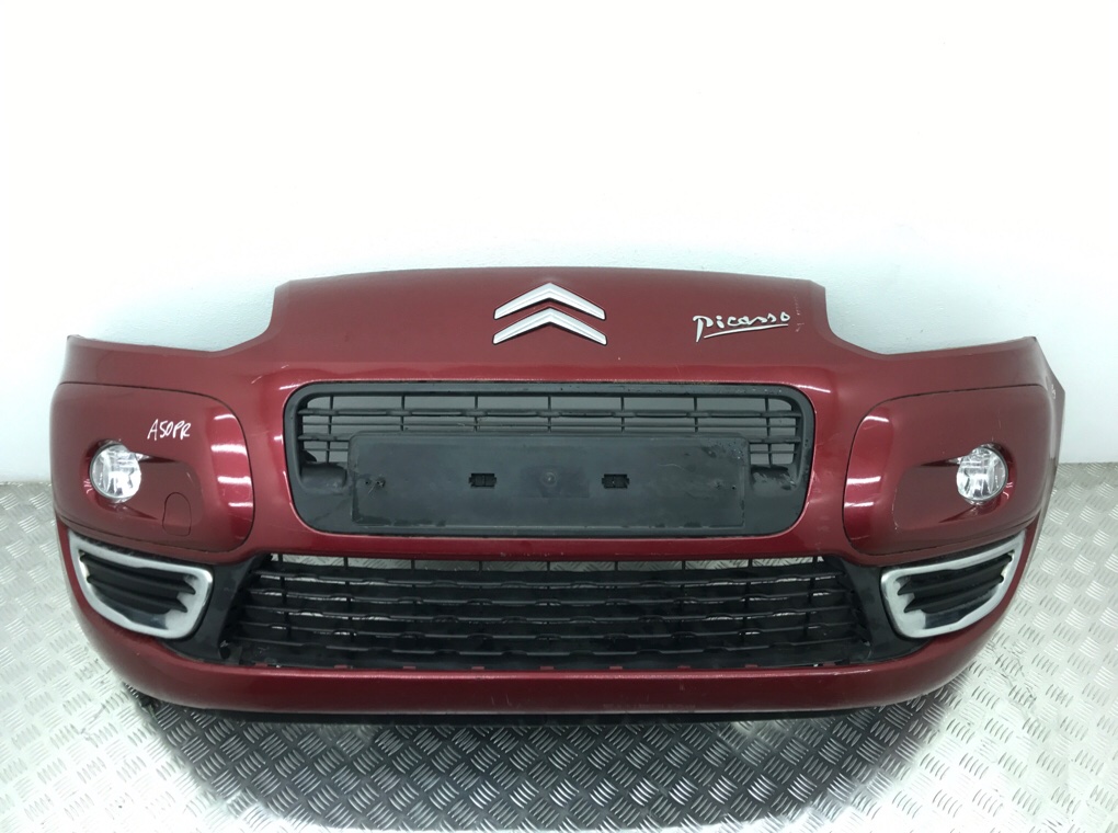 Бампер передний для Citroen C3 Picasso, 2010 г. 1.6 HDi дизель б/у