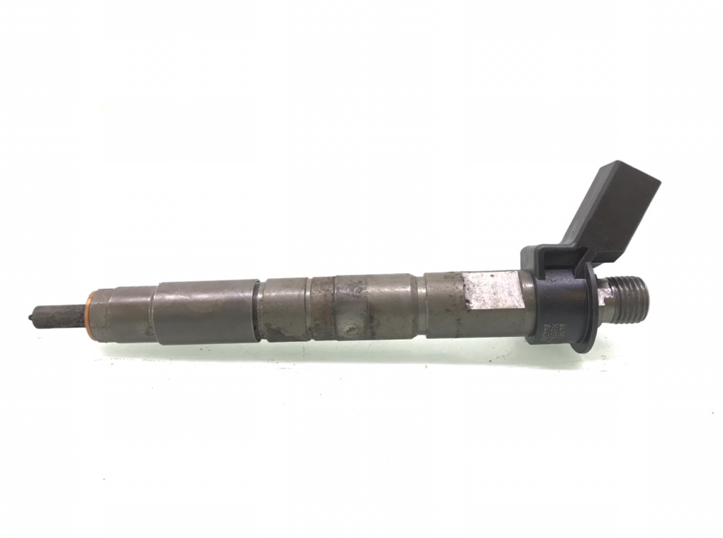 Форсунка для BMW 5 F10/F11/GT F07, 2010 г. 3.0 TD дизель б/у