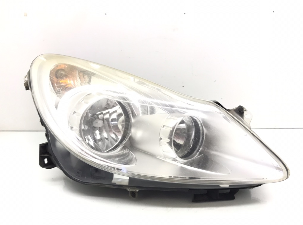 Фара правая для Opel Corsa, 2007 г. 1.2 i бензин б/у