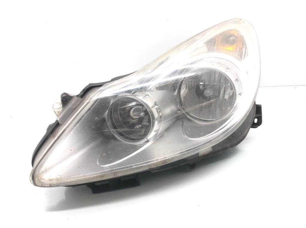 Фара левая для Opel Corsa, 2009 г. 1.0 i бензин б/у