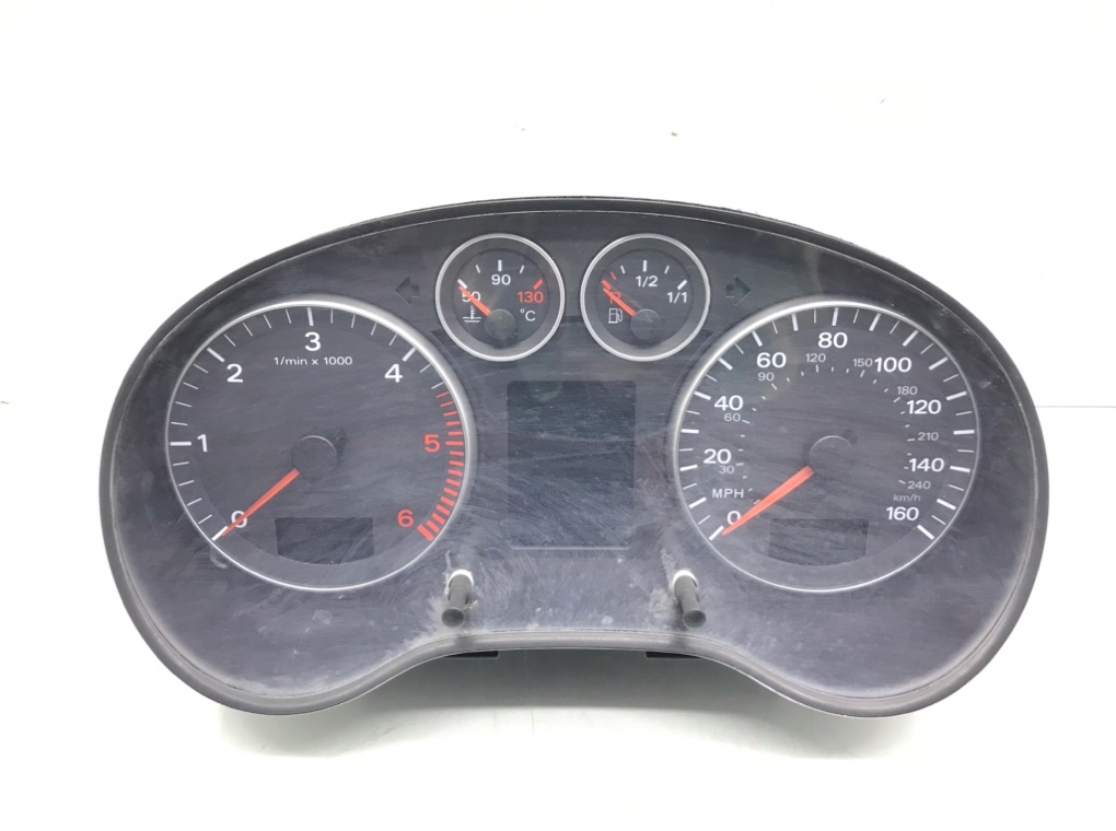 Щиток приборов (приборная панель) для Audi A3, 2005 г. 2.0 TDi дизель б/у
