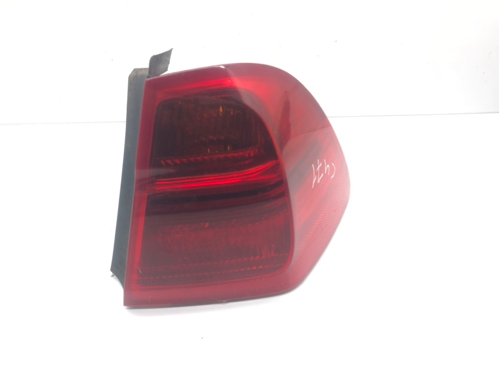 Фонарь задний правый для BMW 3 E90/E91/E92/E93, 2005 г. 2.0 TD дизель б/у