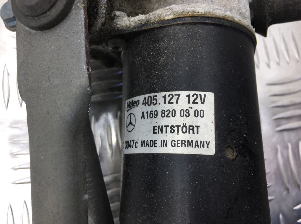 Механизм стеклоочистителя (трапеция дворников) для Mercedes A W169, 2007 г. 1.7 i бензин б/у — фото 7
