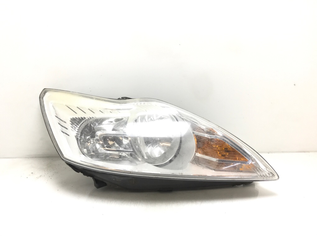 Фара правая для Ford Focus, 2011 г. 1.6 TDCi дизель б/у