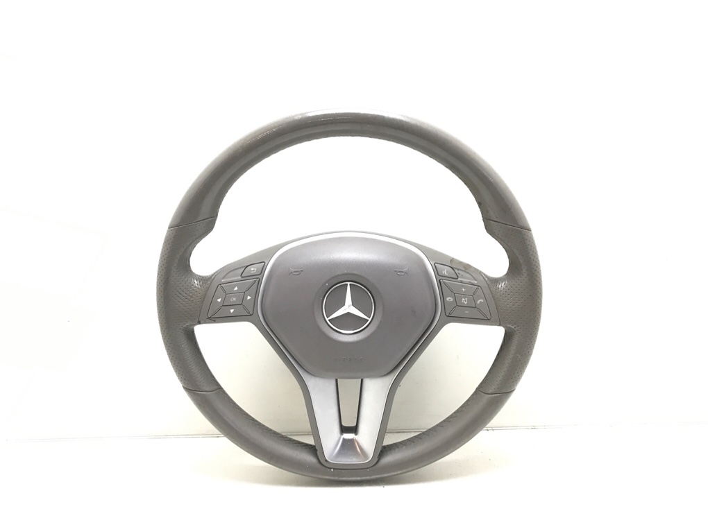 Руль для Mercedes E C207, 2012 г. 2.2 CDi дизель б/у