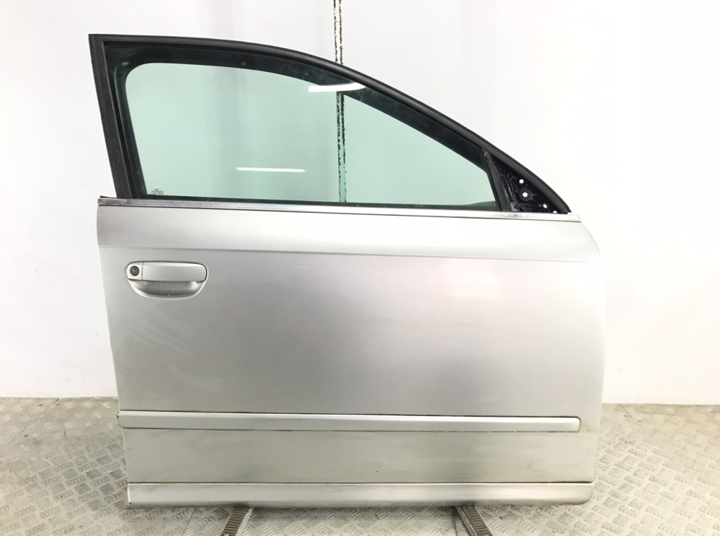 Дверь передняя правая для Audi A4, 2007 г. 2.0 TDi дизель б/у