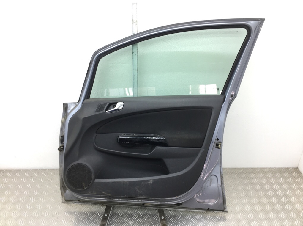 Дверь передняя правая для Opel Corsa, 2007 г. 1.3 CDTi дизель б/у — фото 4