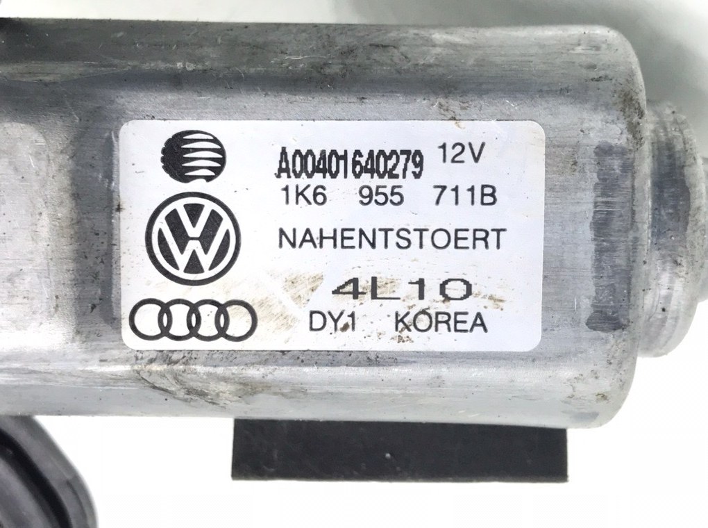 Моторчик заднего стеклоочистителя (дворника) для Volkswagen Golf, 2005 г. 1.9 TDi дизель б/у — фото 5