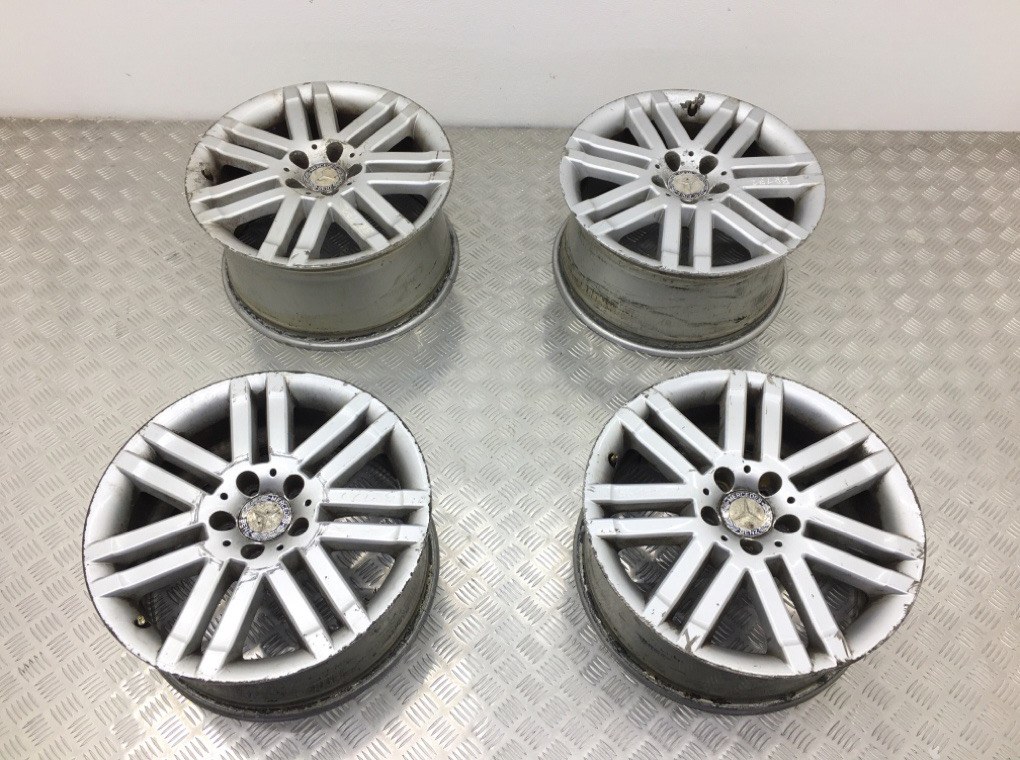 Диски литые R17 для Mercedes-Benz C (7.5Jx17 5x112 ET47 DIA66.6) б/у — 4 шт.