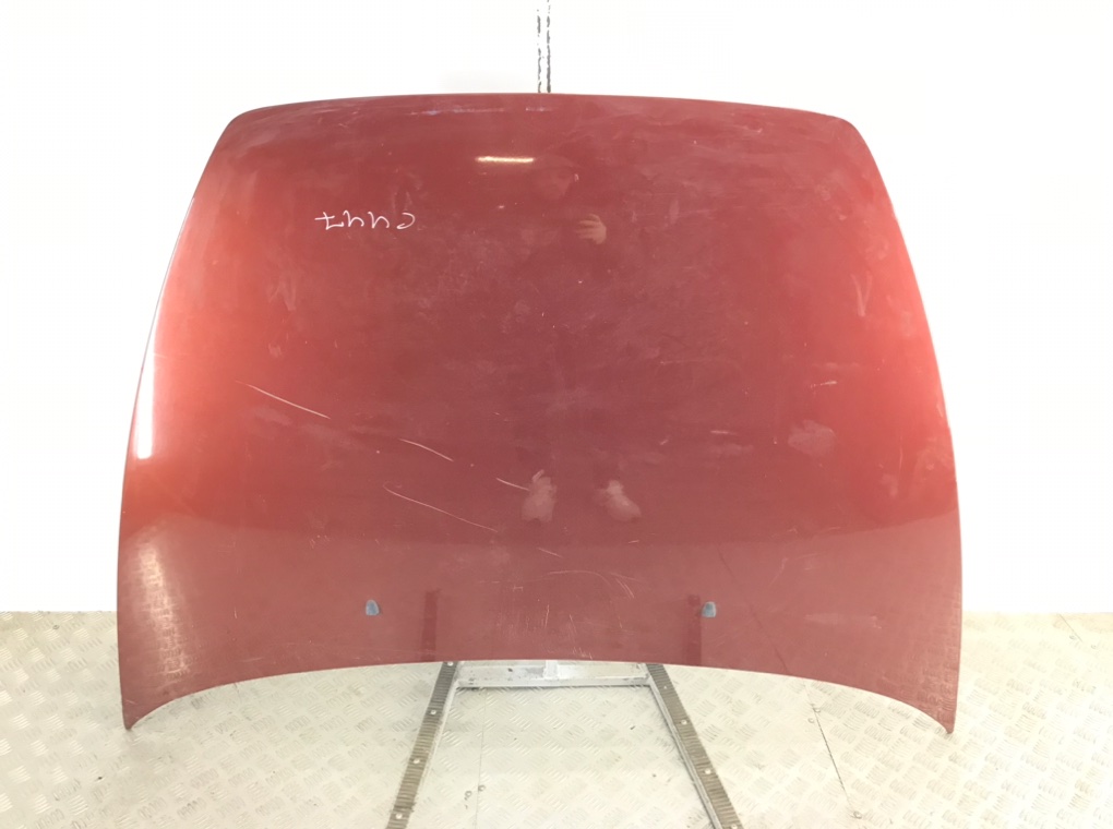 Капот для Volvo V50, 2006 г. 2.0 TD дизель б/у