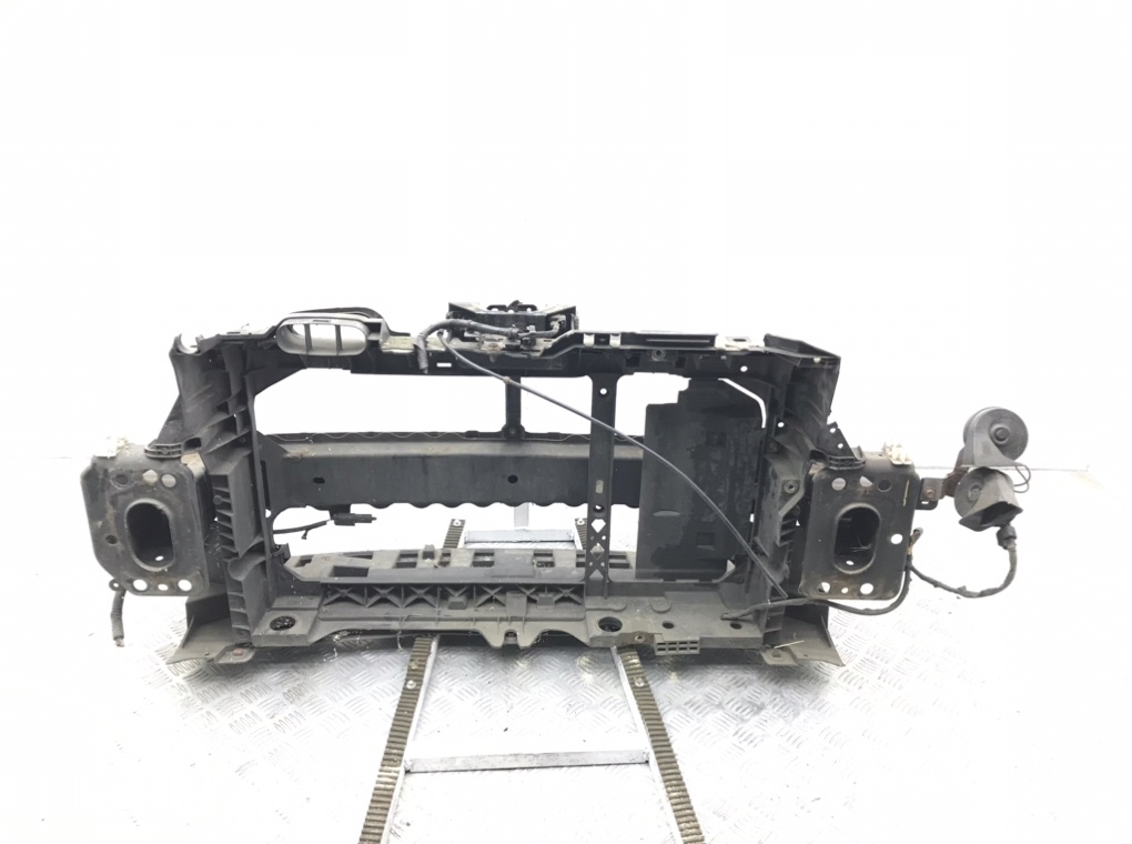 Панель передняя (телевизор) для Ford Fiesta, 2010 г. 1.4 TDCI дизель б/у — фото 6